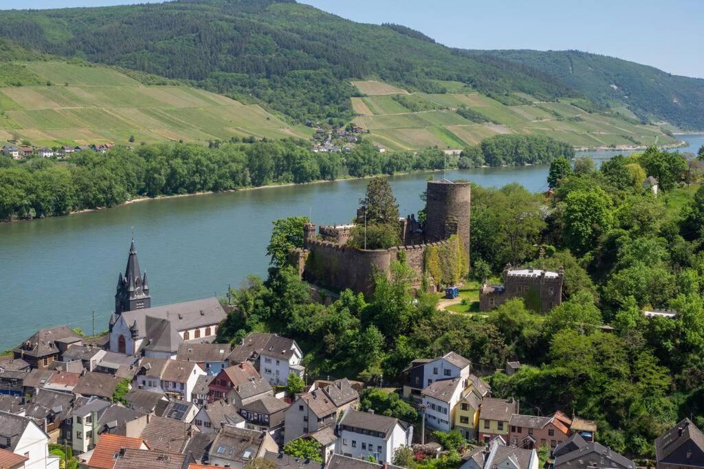 Rheintal-Ferien - 90 Qm Ferienwohnung Mit Wine & Style - Dein Urlaub Am Rhein Niederheimbach Exteriér fotografie